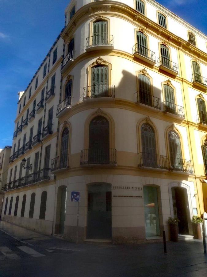 Budha Luxury Apartment Centro Historico De Malaga Bagian luar foto