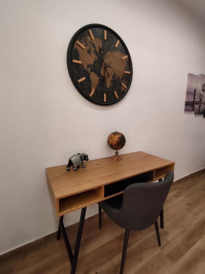Budha Luxury Apartment Centro Historico De Malaga Bagian luar foto